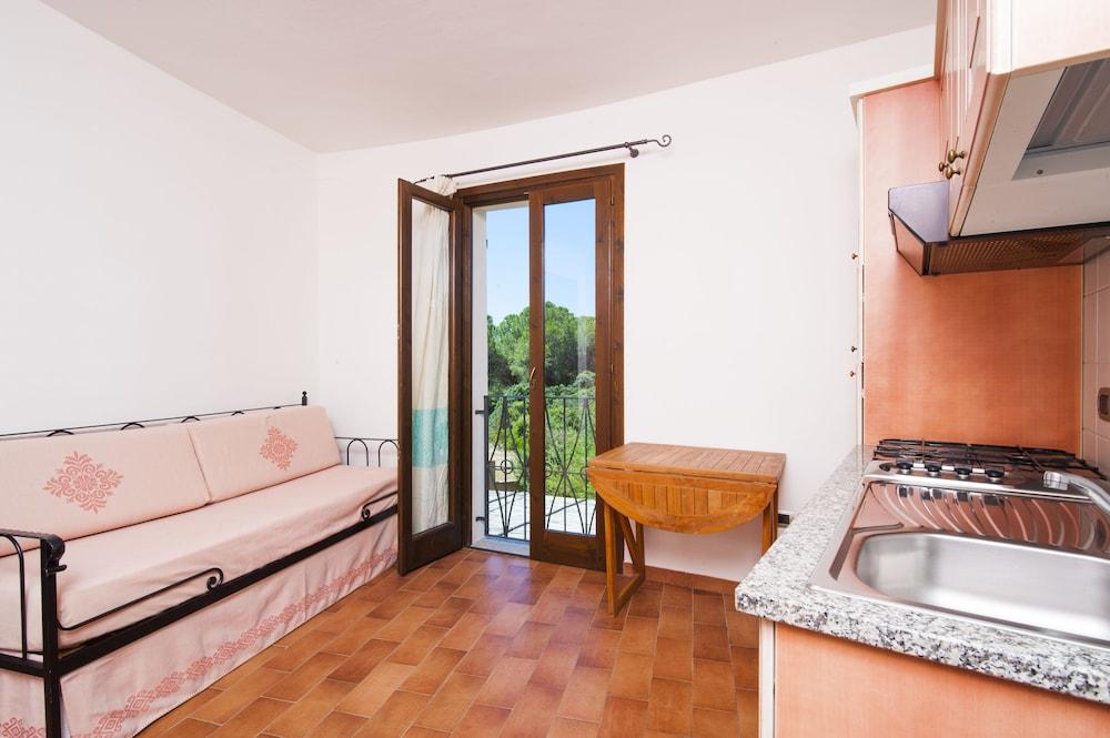 Residence S'Incantu Villasimius Buitenkant foto