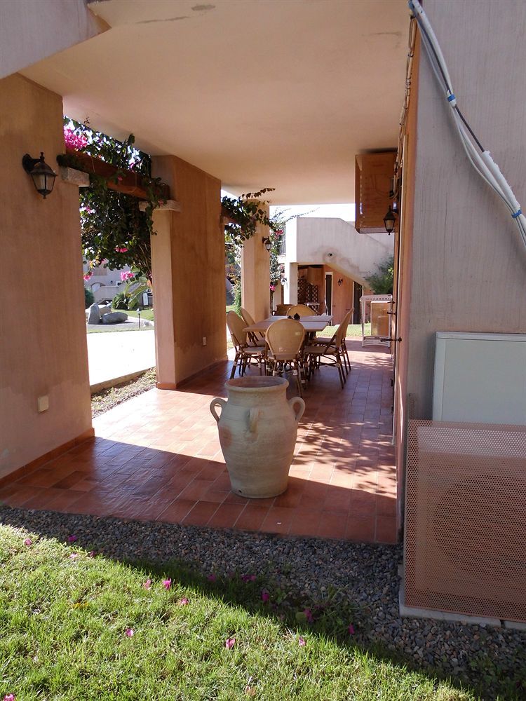 Residence S'Incantu Villasimius Buitenkant foto